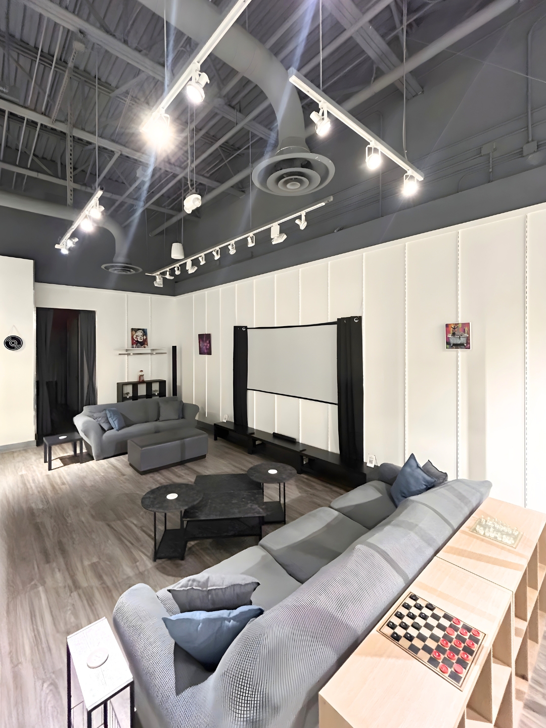Seated + Open Back — view 4